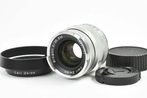 ★外観新品級★Carl Zeiss Biogon ビオゴン T* 35mm F2 ZM シルバー フード付き♪/n59