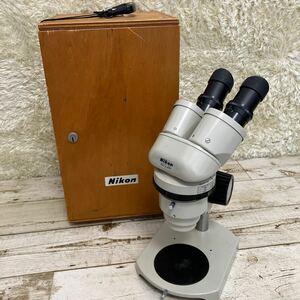 Nikon ニコン 顕微鏡 TYPE102 ズーム 純正保存箱 簡易動作 ジャンク