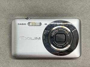 4＃K1/4144　 CASIO カシオ　EXILIM EX-Z800 コンパクトデジタルカメラ シルバー　現状/未確認　60サイズ