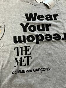 メトロポリタン美術館限定 THE MET 新品・タグ付き COMME des GARCONS コムデギャルソン ロゴTシャツ ナイキ プリュス 22SS