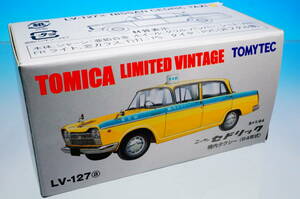 TOMYTEC TOMICA LIMITED VINTAGE LV-127a NISSAN CEDRIC TAXI S=1/64
