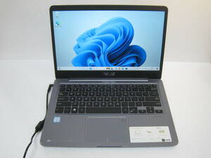 フルHD 爆速SSD　ASUS S410U VivoBook S14/ i5-8250U/8GB/SSD256GB　No402