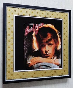 デヴィッド・ボウイ/レコードジャケット ポスター額付き/ヤング・アメリカンズ/David Bowie/ロックアイコン/クールなインテリア/壁飾り