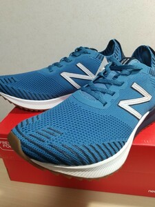 ☆新品☆ new balance（ニューバランス）ランニングシューズ FUELCELL ECHO（フューエルセル エコー） ブルー 26ｃｍ 【送料無料】