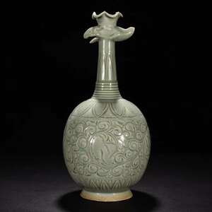 宋時代 耀州窯 青磁 剔花 鷹首壺 唐物 中国美術 工芸品 高さ40cm 直径19cm 【HB562】