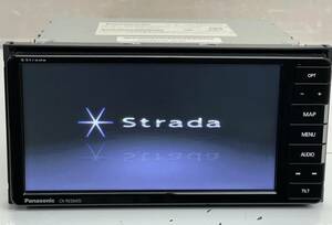 送料無料 動作品 Panasonic Strada メモリーナビ CN-RE06WD 2019年地図 ワイド Bluetooth/DVD/CD/USB 4×4地デジTV (J17)