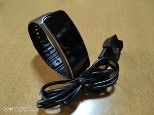 SAMSUN サムスン　Gear Fit スマートウオッチ　黒色　ブラックラバーバンド　SM-R350　充電器付き