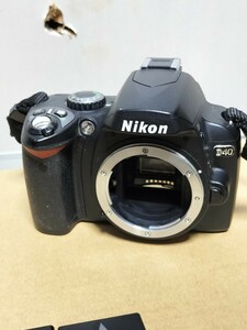 Nikon ニコン　 一眼レフカメラ　D40　
