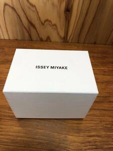 ISSEY MIYAKE × TENDO イッセイミヤケ　天童木工　バングル　ウッド　真鍮　一成三宅