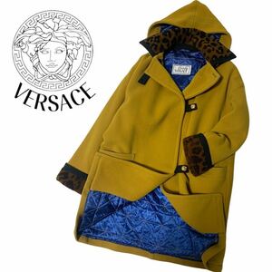 極上品 ヴィンテージ ヴェルサーチ ソフトメルトン フード付きコート レディース 3L位 メデューサ金釦 GIANNI VERSACE