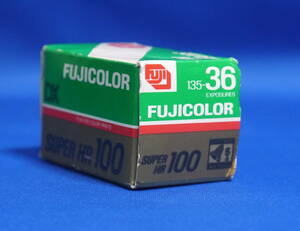 FUJIFILM / 富士フィルム【 SUPER HR 100 】36枚撮 期限切れ 未開封 / 保管品　!!