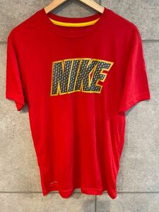売り切り！ NIKE ナイキ ビッグロゴ 半袖Tシャツ 赤 Mサイズ メンズ 美品 新規×