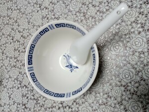 中古 スープ雷文・ 鳳凰 陶器製 中華料理 食器 レトロ レンゲ付き