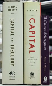 r0325-4.経済学 書籍 3冊/洋書/トマ・ピケティ/資本論/資本主義/経営学/THOMAS PIKETTY/思想/洋書/政治/ドラッカー/PETER F. DRUCKER