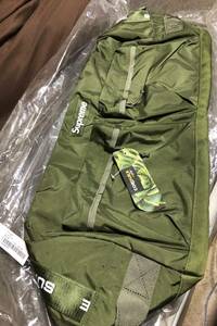 ★Supreme FW22 Duffle Bag "Olive"シュプリーム FW22 ダッフル バッグ "オリーブ" 未使用