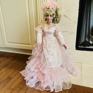 Rustie Porcelain Doll w/Stand Pink Chiffon Dress Blonde Curly Hair Blue Eyes 海外 即決