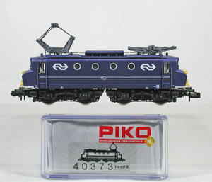 PIKO #40373 ＮＳ （オランダ国鉄） １１００型電気機関車 （ダークブルー) ボンネット（前面防護）付　DCC+Sound仕様