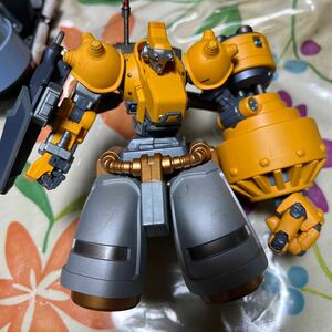 サイバーボッツ BX-07R ブロディア ライアット RIOBOT 千値練 中古品