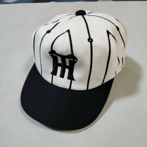 阪神タイガース　タテジマキャップ帽子　Lサイズ　中古品　中央帽子　昭和レトロ