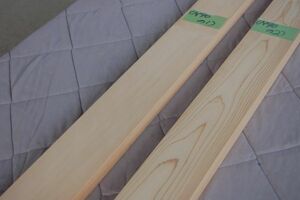 木曽桧　ヒノキ（天然材と植林材）2本で7500円 角材 材木 木材 新品