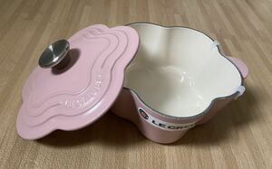 LE CREUSET ルクルーゼ ココット フルール　鍋　シュガーピンク　未使用