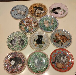 「1円出品」英国 エインズレイ レズリーアンアイボリー 飾り皿 カレンダー プレート Meet my kittens 猫 11枚set 絵皿 コレクション 食器