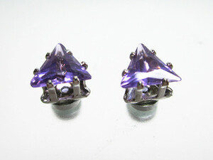 ◆磁石 シルバーカラー / 三角形紫色ジルコニアピアス◆ G-3ZI3
