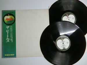 cE3:The Beatles / THE BEATLES / AP-8570~71