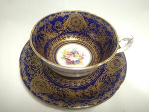 ROYAL WORCESTER　ロイヤルウースター 金彩　コバルト ブルー カップとソーサー　ハンドペイント　 E. PHILLIPSサイン有り