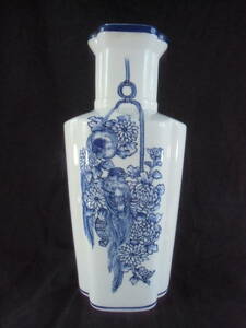 中国染付け、 陶磁器 茶道具 中国 骨董 古董 染付　花瓶 高さ約４１cm 花生 飾り壺 