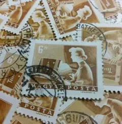 アートな切手　W40502 郵便と電気通信　働く女性　ハンガリー　30枚