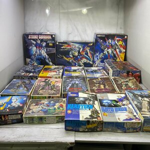 √OG√ バンダイ ガンプラ 完成品 まとめ 箱あり 中古品 ジャンク 現状品 １８体 ガンプラ大量 √Z-230833