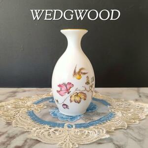 美品 ★ ウェッジウッド スワロー 花瓶 花 黒壺 金彩 小鳥 アンティーク 希少品 WEDGWOOD 廃盤品 希少品 イギリス ボーンチャイナ フワラー