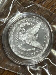 モンガンダラーのデザイン純銀コイン2分の1オンス　15.5g 99.9% アメリカ