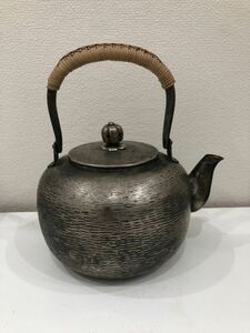 鉄瓶 急須 薬缶 やかん 銅製 金属工芸 茶道具 煎茶道具 茶器 南部鉄器 鉄製　銀製　詳細不明　1円スタート　1円〜 総重量　300g 0.3kg