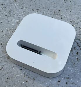 ヴィンテージ　Apple　iPod nano 2nd用　充電スタンド　ジャンク品　送料無料