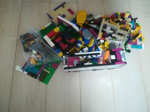 LEGO レゴ フレンズ 　ほか　部品　大量　約2.2kg　女の子　ジャンク