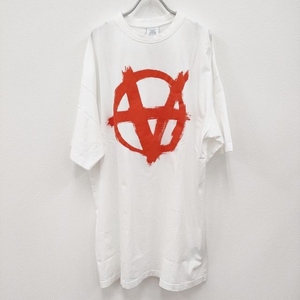 VETEMENTS ANARCHY GOTHIC LOGO T-SHIRT アナーキー UE51TR640W 半袖Ｔシャツ カットソー ホワイト オレンジ ヴェトモン 3-0709S F92993