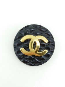 CHANEL シャネル 　ヴィンテージ　　 マトラッセイヤリング　　片方