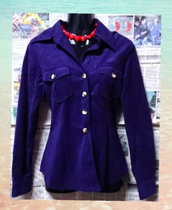 《美品》【紫色 開襟シャツ】9号 9R シャツ 開襟 トップス 紫 ブラウス ボタン 個性的 M