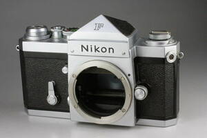 ファインダー美品 Nikon ニコン F アイレベル 684万台 シルバー ボディ フィルム 一眼レフ カメラ #166