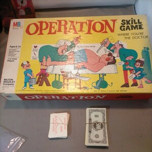 手術ゲーム OPERATION by MILTON BRADLEY COMPANY　