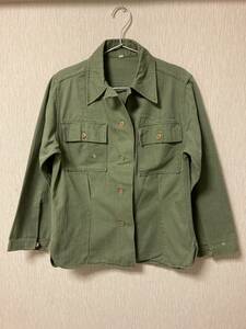 ●40’sビンテージ HBTシャツジャケット レディース ガスフラップ 米軍実物 50’s 60’s ヘリンボーンツイル ミリタリー