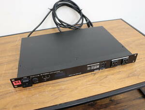 通電OK TASCAM/タスカム パワーディストリビューター コンディショナー AV-P2803 オーディオ/レコーディング機材 音響機器 現状品 J1340+
