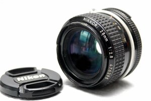 Nikon ニコン 純正 NIKKOR 28mm 単焦点高級ワイドレンズ 1:2.8 希少な作動品 (Ai)