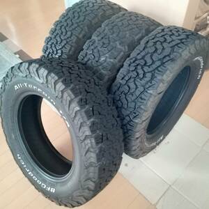 4本SET BF Goodrich A/T KO2 215/70R16 ホワイトレター