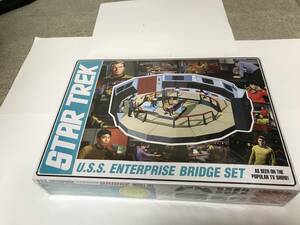 STAR TREK　U.S.S　ENTERPRISE　BRIDGE　SET