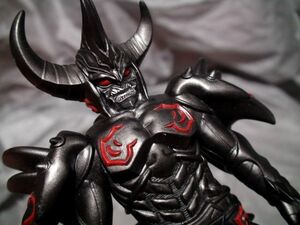 ウルトラマンメビウス外伝 アーマードダークネス③水U 旧型 ソフビ ウルトラ怪獣 アーマードダークネス 人形 2008年「検 映画怪獣