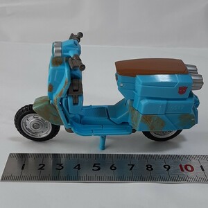 トランスフォーマー スクィークス バイク スクーター フィギュア 最後の騎士王 おもちゃ 玩具 青 