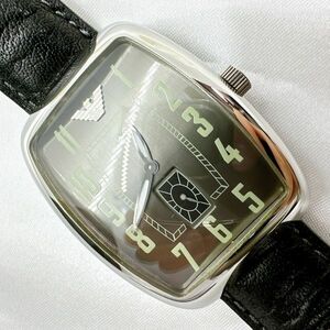 A2404-8-2 １円スタート クオーツ　稼働品　箱付き　エンポリオアルマーニ　EMPORIO ARMANI　メンズ腕時計　スモセコ　